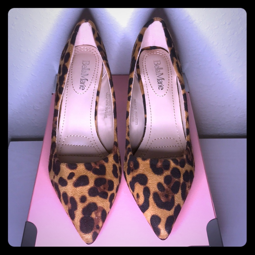 Leopard Print Pointed Toe Heels